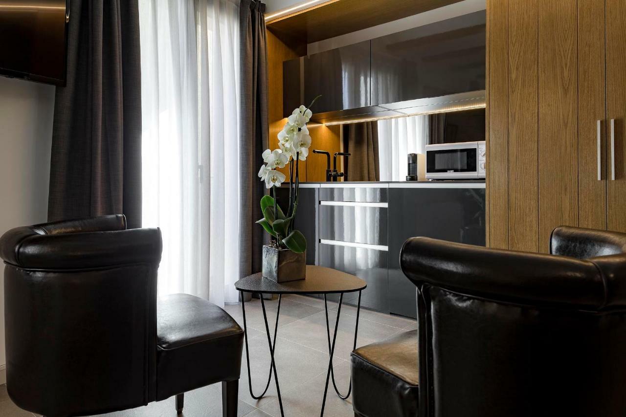 Vinatea Suites Morella Exterior photo